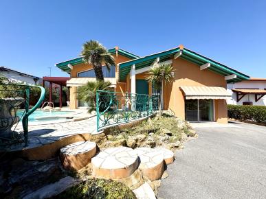 Maison 5 pièces Ondres disponible à la Vente