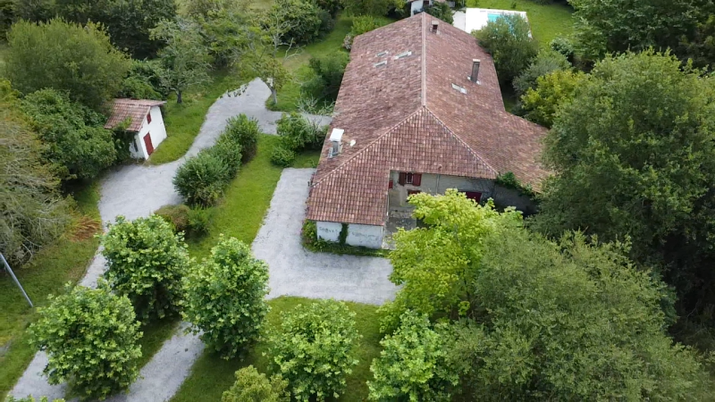 Maison 11 pièces St martin de seignanx disponible à la Vente