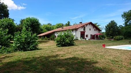 Maison 8 pièces St martin de seignanx disponible à la Vente